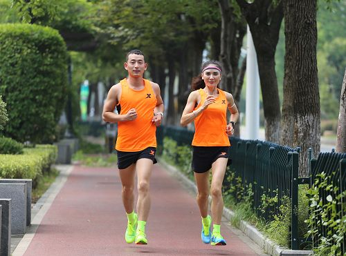 “师徒”大咖关玮&乐乐