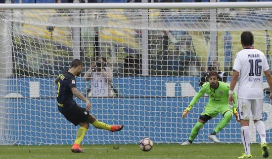 伊卡尔迪射失点球