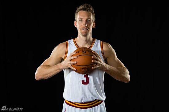 老将邓利维还有多少余温？