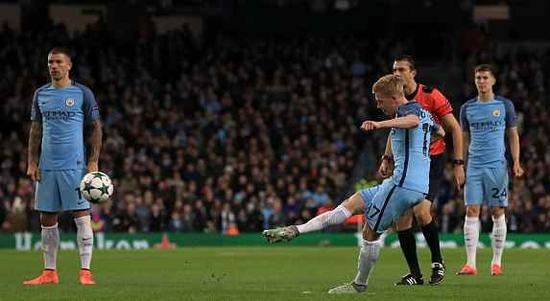 丁丁任意球反超