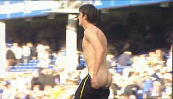 球场还是澡堂子