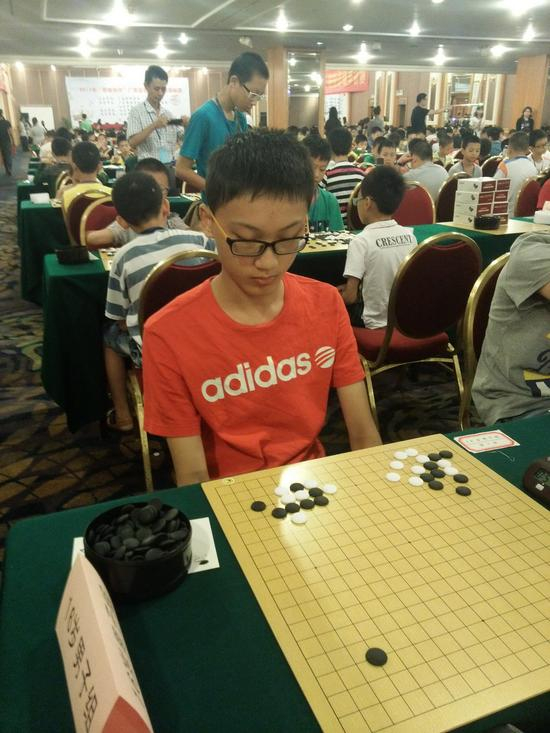 2015广东省赛在汕头举行，蔡建鹏弟子吴梓龙5段夺冠