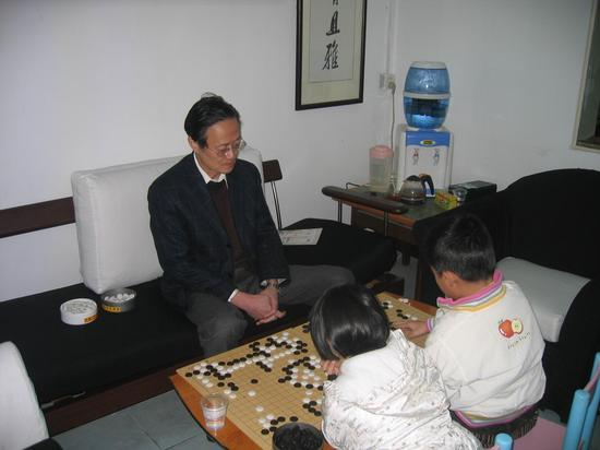 已故中国围棋协会主席陈祖德多次指导汕头学员