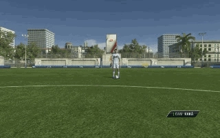 FIFA游戏中的蛙跳过人