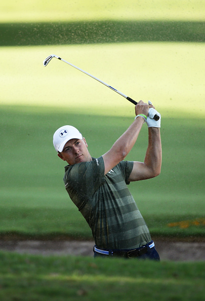 斯皮思落后两杆并列第8