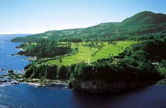 川奈俱乐部富士球场排名第64位