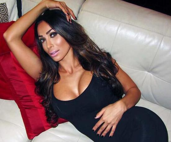 被曝与纳斯里偷情的医师贾米拉