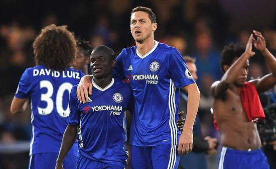 坎特和马蒂奇组成坚固的后腰组合