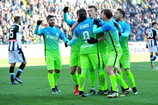 佩里希奇庆祝进球