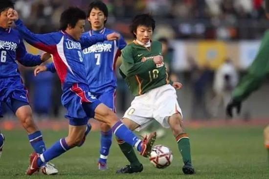 对阵山梨学院时的柴崎岳