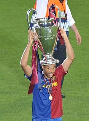 亨利只差金球奖