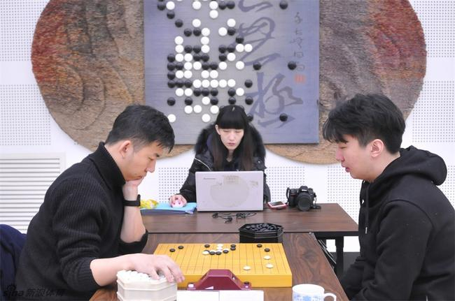 党毅飞负郭闻潮