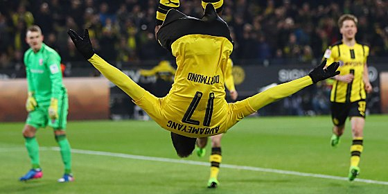 奥巴梅扬空翻庆祝