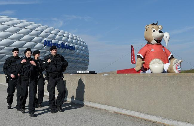 安联球场安保严密