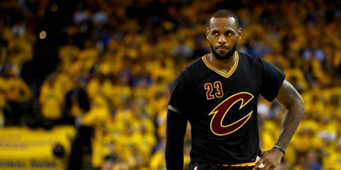 7位季后赛关键杀手:詹皇仅第2 勇士阵中竟是他