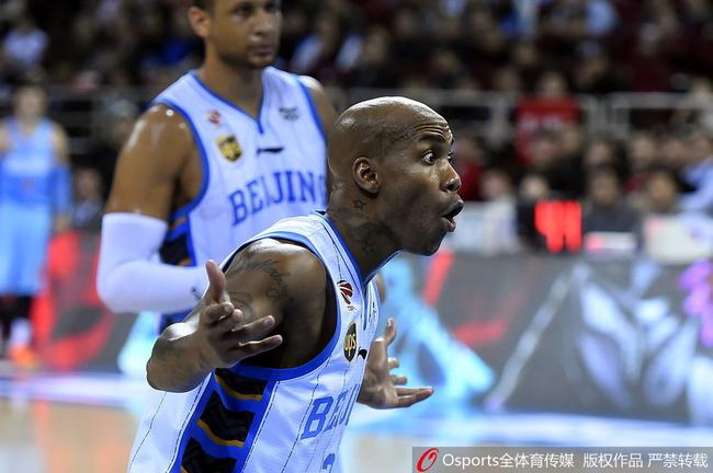 季后赛首轮不敌新疆