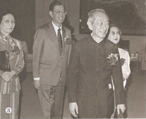 吴清源担任应氏杯裁判长