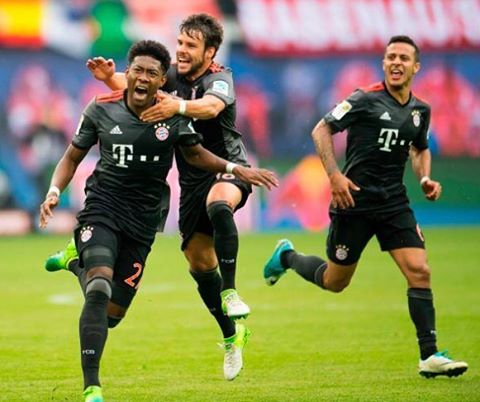 阿拉巴庆祝进球