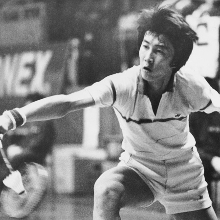 年轻时候的朴柱奉