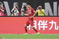 中超-武磊韦世豪各入两球 上港主场5-1屠杀国安