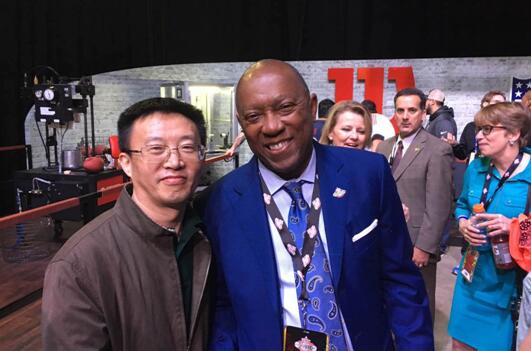 休斯顿市长与尹小林会长