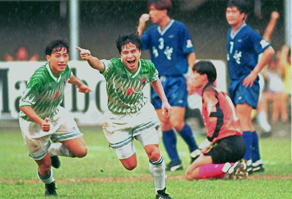 甲A元年太阳神摘得亚军