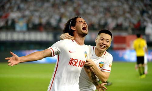 天津权健球员——帕托