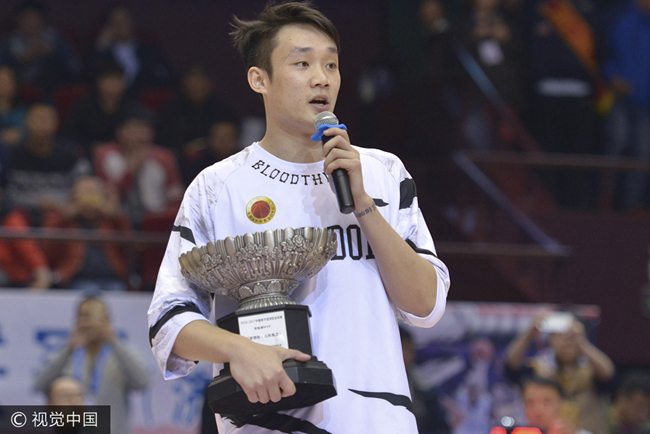 丁彦雨航是CBA上赛季常规赛的MVP