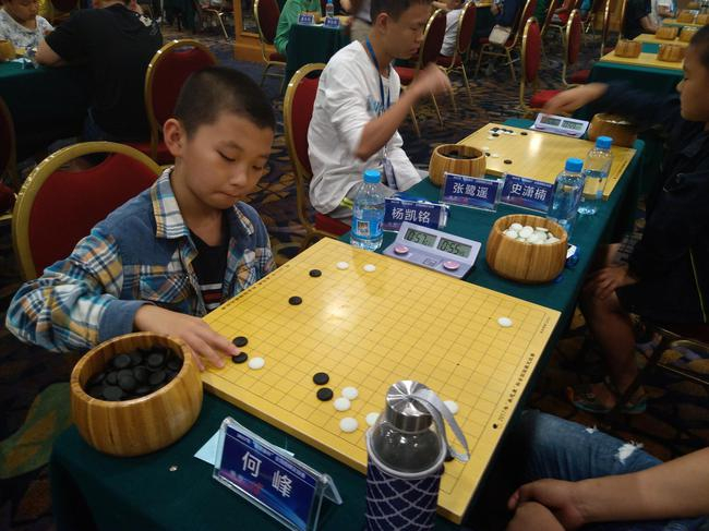 年龄最小杨凯铭