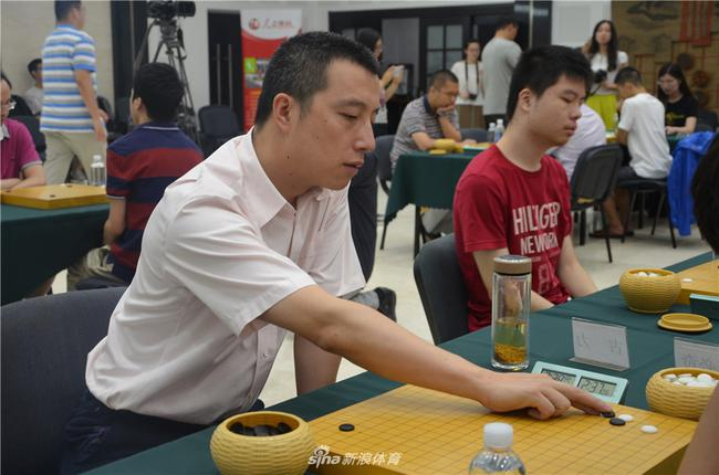 古力击败小将顺利过关