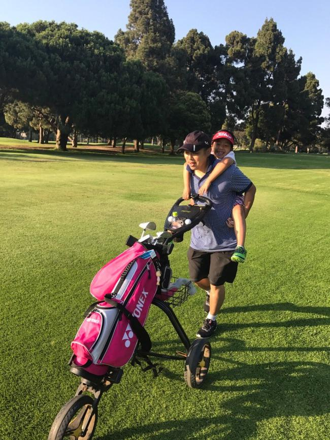 爸爸球童刘国梁