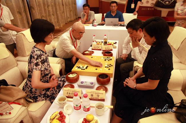 曹大元与徐莹不敌武宫正树-青木喜久代组合