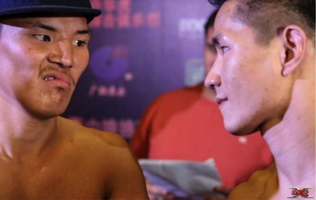 　　看看孤山信这挑衅的眼神和上扬的嘴角，真想对他说一声：用力过猛啦，兄弟。演个戏，不必这么投入吧。