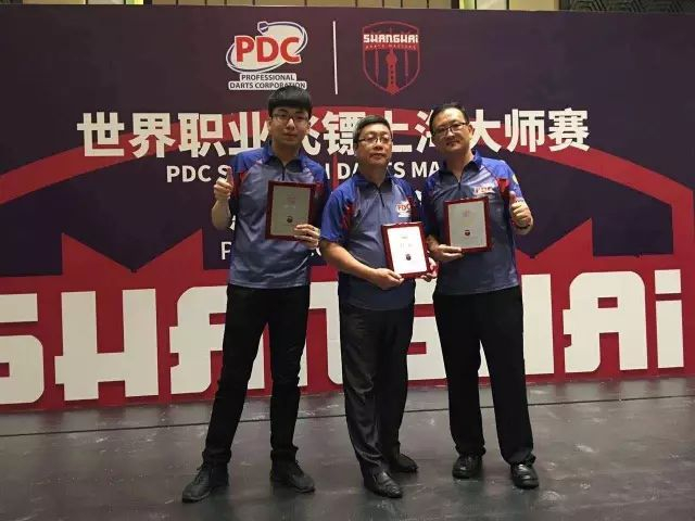 左起宗笑尘，刘成安，李卫红