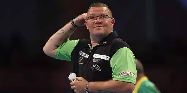 史蒂夫韦斯特比赛打得很漂亮