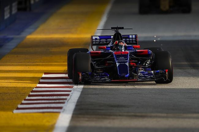 小红牛车队赛车