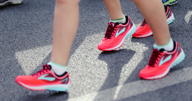 Brooks战队穿上Ghost 10迎战半马