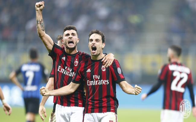 博纳文图拉庆祝进球