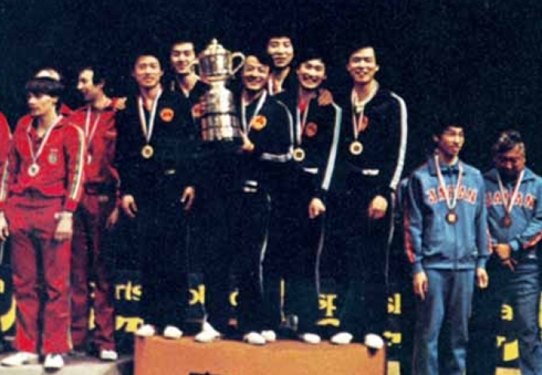 李富荣率领男队夺得斯杯