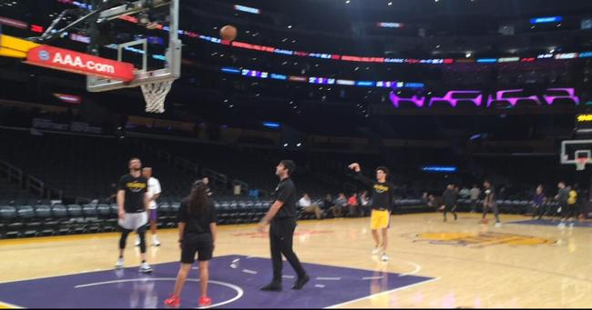 球哥说还有不少华人朋友