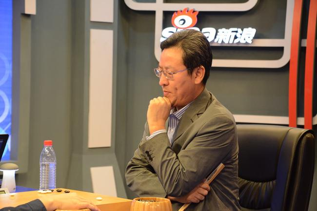 王平在商界棋王比赛中