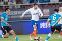 足协杯-王大雷间接助攻帕托 泰山2-0大连人进决赛