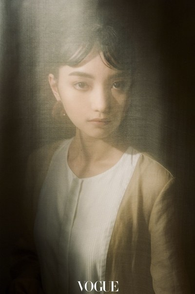 黑嘉嘉时尚写真