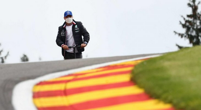 芬兰车手瓦尔特利-博塔斯