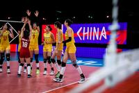 中国女排3-0破美国不败金身 世联赛七连胜收官
