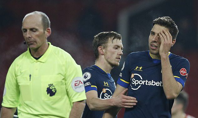 贝德纳雷克红牌取消