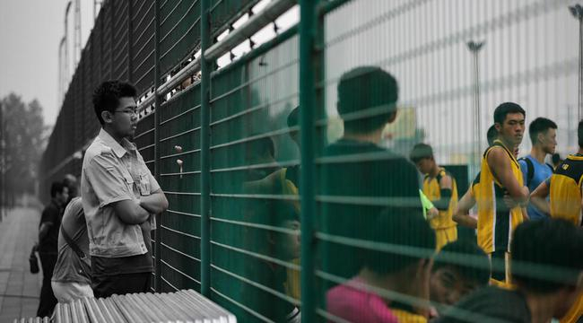 篮球，就是我们平凡生活里的那颗糖