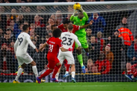 英超-达洛特染红 利物浦0-0战平曼联丢榜首