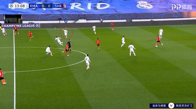 莫德里奇指挥防守，但已经晚了