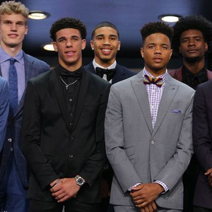 从新秀表现到巨星发挥